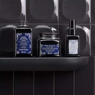 Шампунь для підтримки кольору та шовковистості волосся Heart of Glass Davines, 250 мл