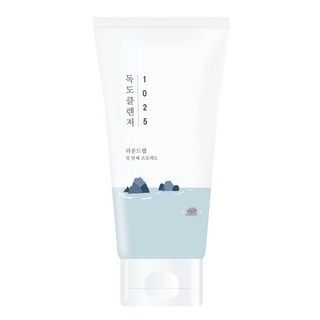 М`яка пінка для очищення шкіри ROUND LAB 1025 Dokdo Cleanser 150 ml