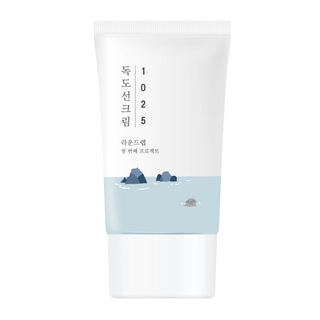 Сонцезахисний крем з морською водою ROUND LAB 1025 Dokdo Sunscreen 50 ml
