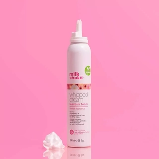 Незмивна зволожуюча крем-пінка для фарбованого волосся Milk Shake Flower Fragrance Whipped Cream Leave-In Foam 200 мл