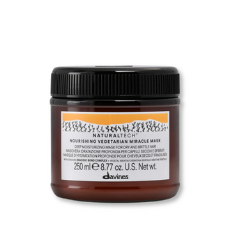 NOURISHING Vegetarian Miracle Mask Живильна зволожувальна маска Вегетаріанське диво для сухого та ламкого волосся Naturaltech Davines, 250 мл